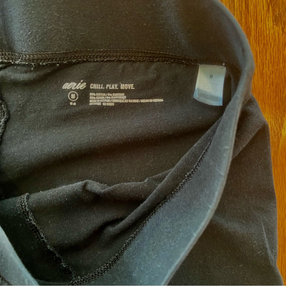 Aerie Black Leggings Size M - Picture 2 of 2